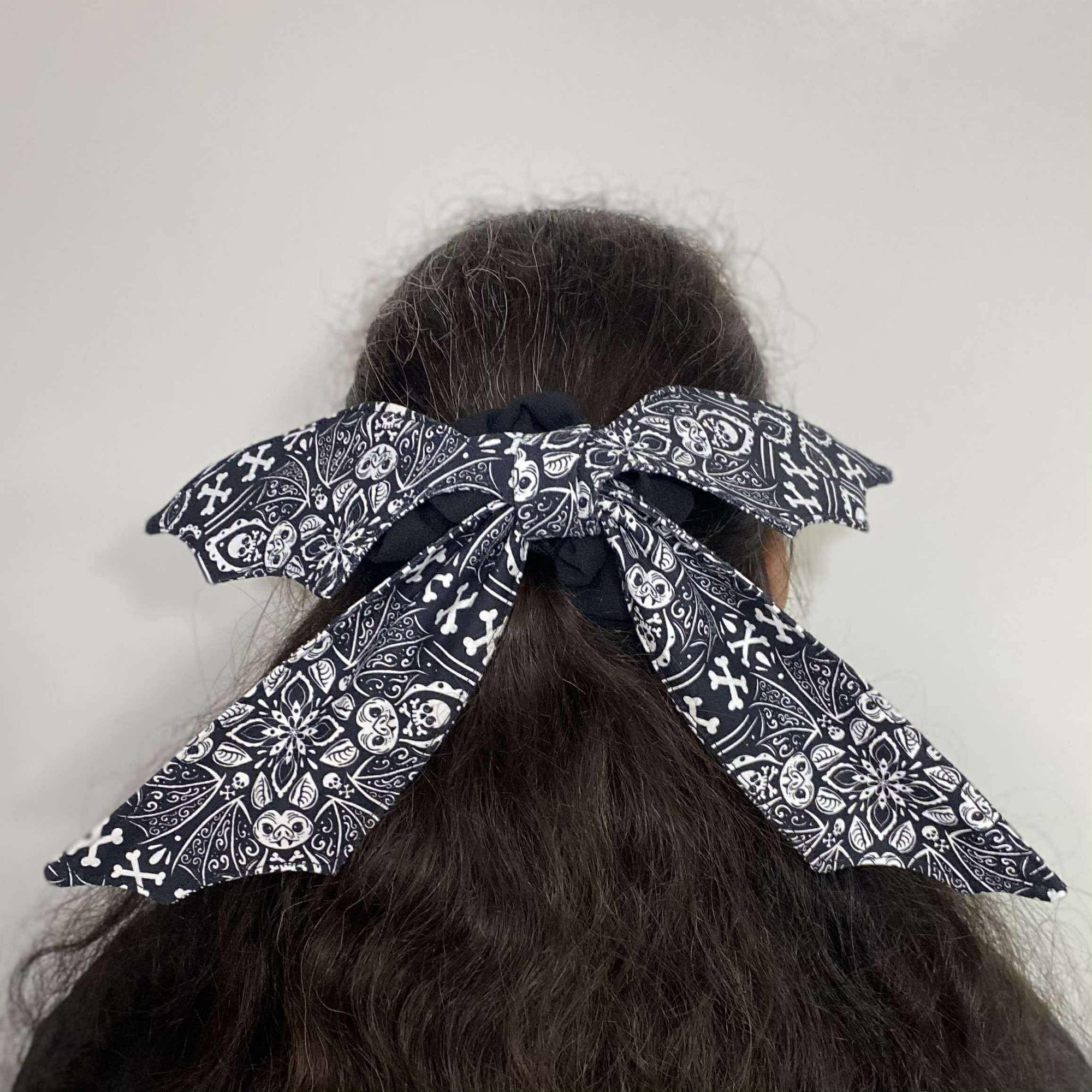 Batty Scrunchie PDF Pattern