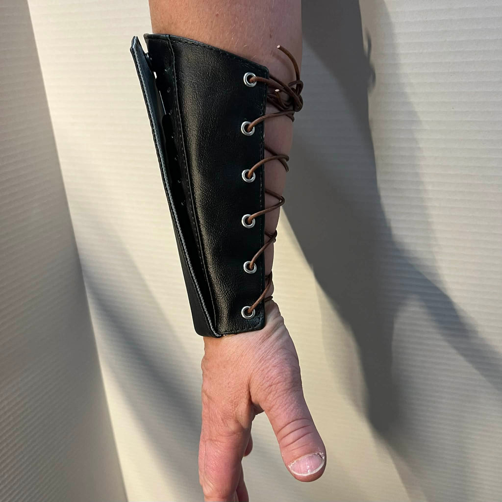 Gauntlet Wallet PDF Sewing Pattern